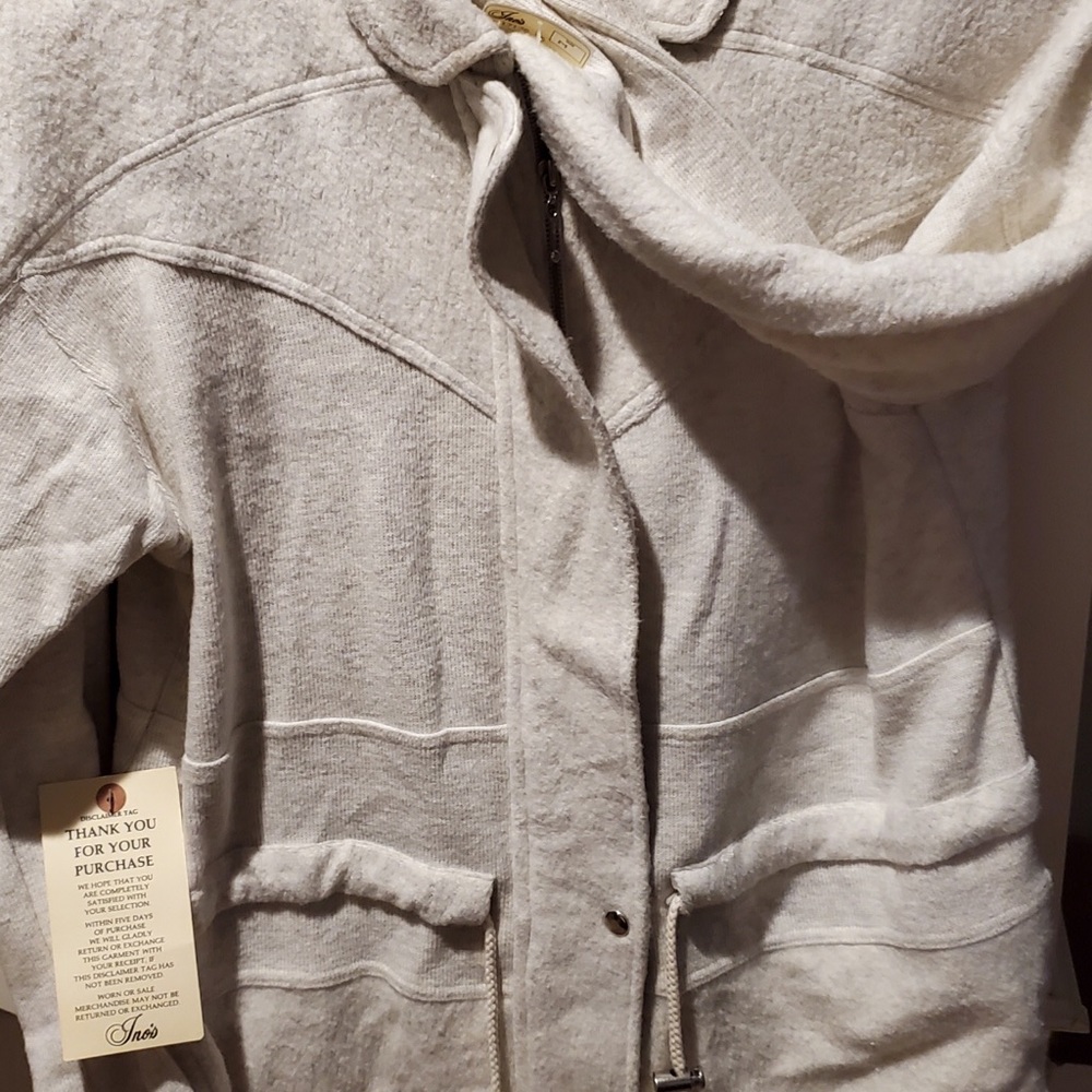 NWT Lavon heavy fleece set cream M